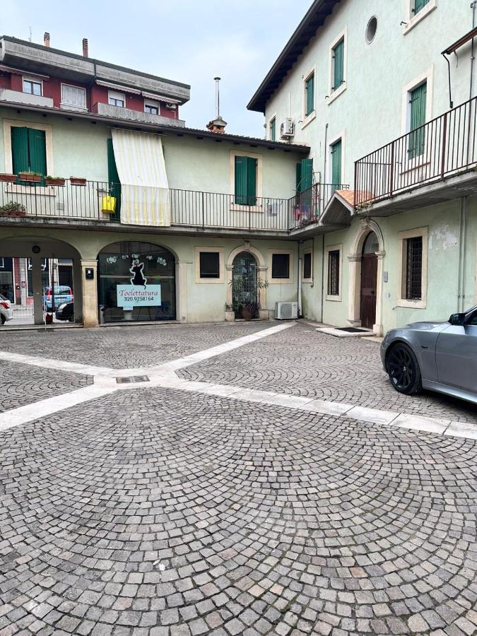 ורונה Dreaming Borgo Roma Apartment מראה חיצוני תמונה